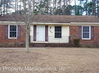 1609 Morehead Ave, Fayetteville, NC 28303