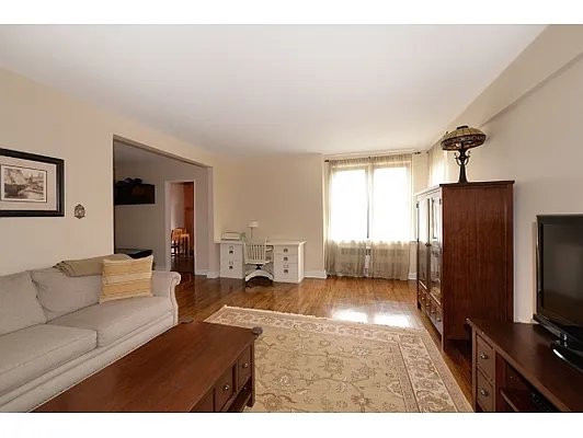 Sold by Keller Williams Realty Empire | media 2