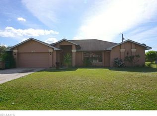 2226 NE 4th St, Cape Coral, FL 33909