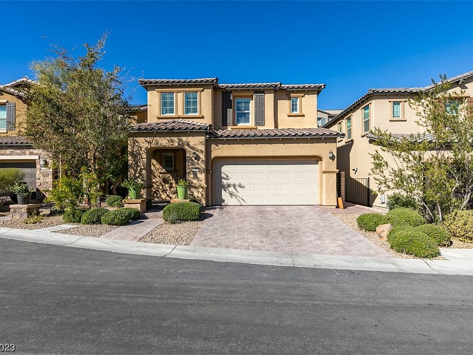 1st image of 139 Berneri Dr