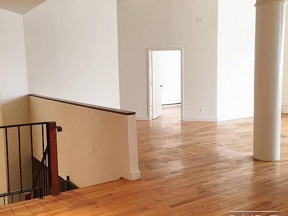 4th image of 306 Dean St APT 1B