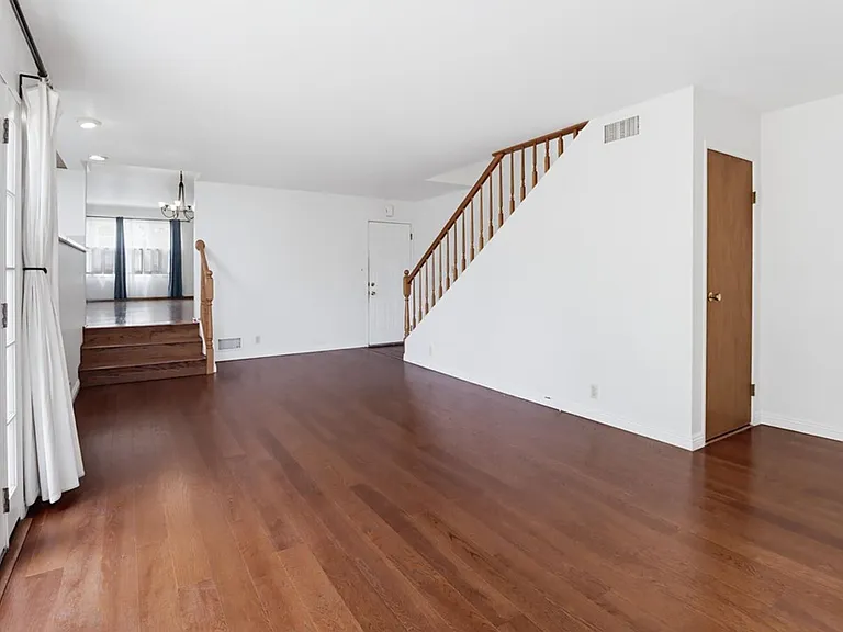 7134 Hybeth Dr — Photo 16