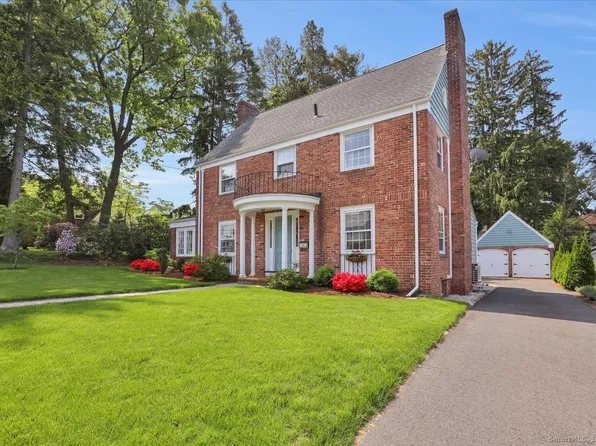 50 Scarborough Road, Manchester, CT 06040