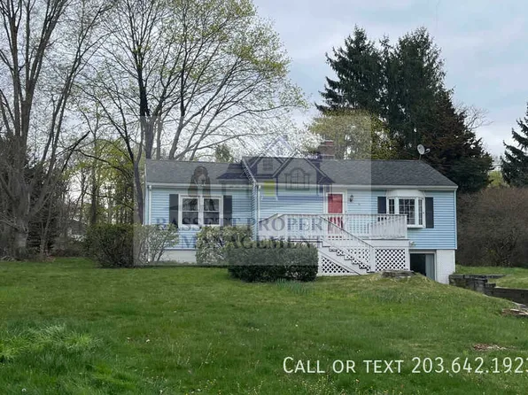 56 Sperry Dr, Guilford, CT 06437