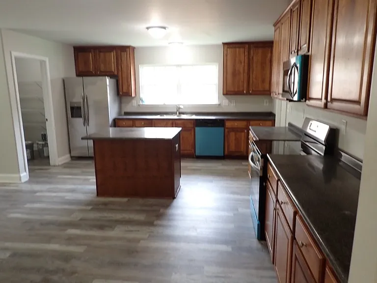 237 Cedar Mdw — Photo 8