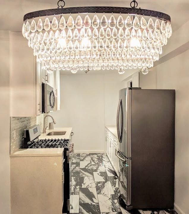1st image of 4466 W Pine Blvd #8