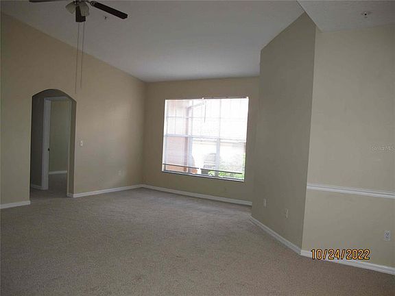 4th image of 5500 Metrowest Blvd Unit 212