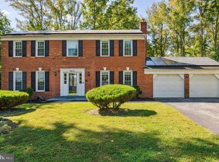 9415 Victoria Dr, Upper Marlboro, MD 20772