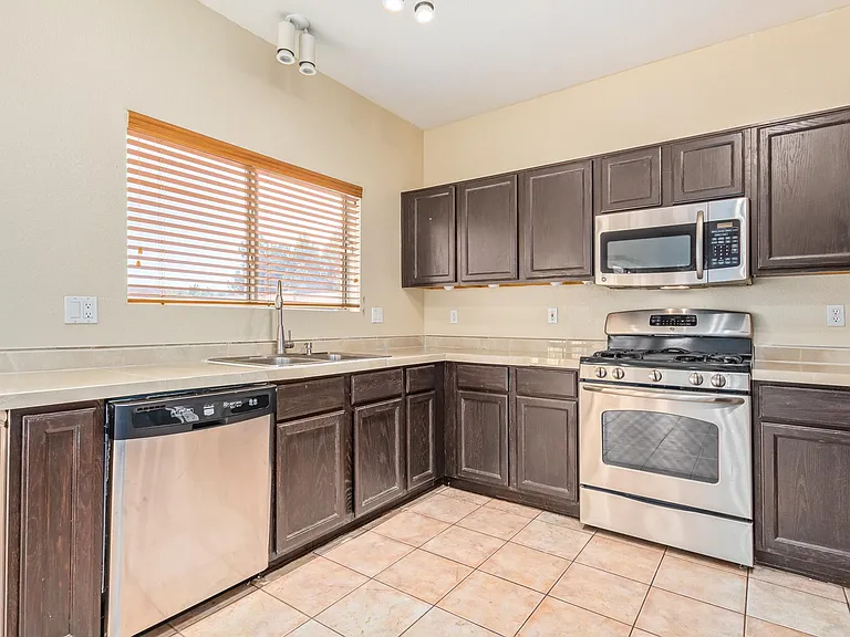 25845 N 47th Pl — Photo 12
