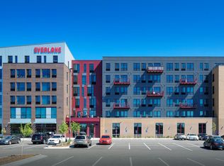 Everlake Apartments, Minneapolis, MN 55406