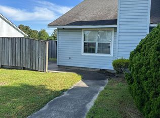 103 Witten Cir APT A, Havelock, NC 28532