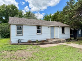 607 Ohio Ave NW, Huron, SD 57350