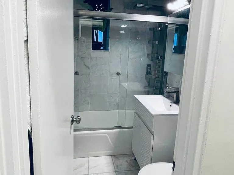 288 W 92nd St #1-E — Photo 4