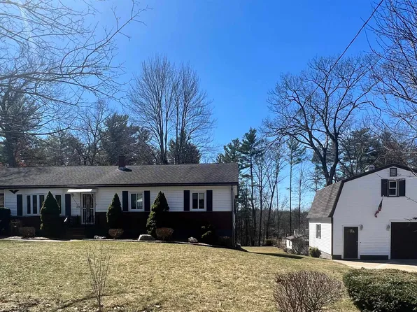 29 Louise Drive, Litchfield, NH 03052
