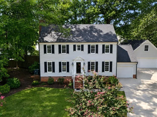 4605 Old Village Rd, Raleigh, NC 27612