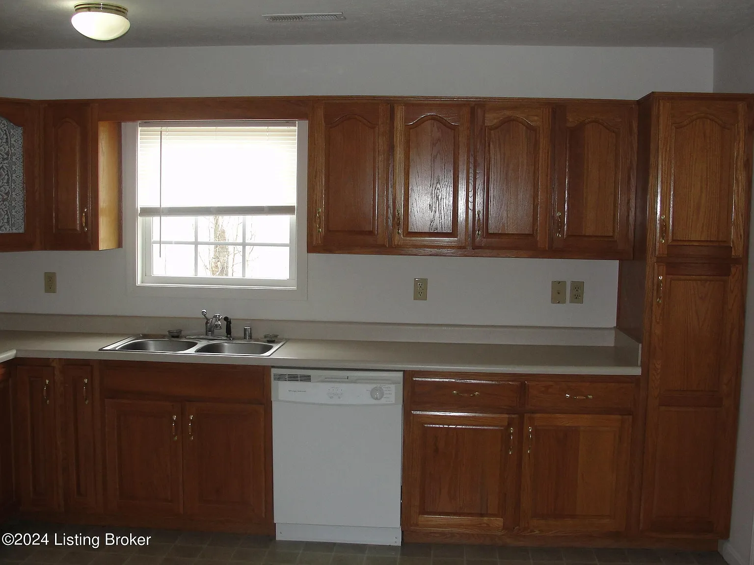 2 bed, 2.0 bath, 1200 sqft, $995 — Photo 4