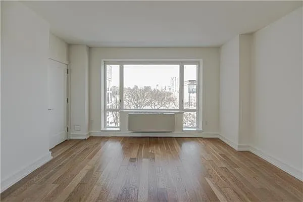 Rented by (Legacy) Elegran | media 24