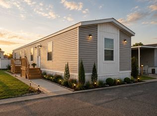 22600 Middlebelt Rd #H01, Farmington, MI 48336