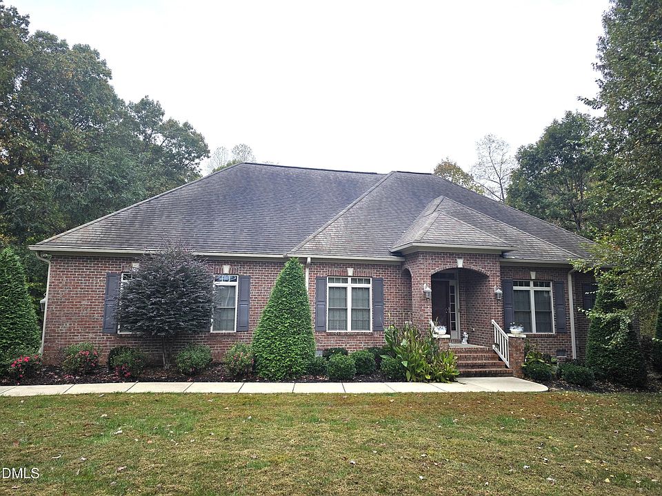 1st image of 2218 Millbrook Dr