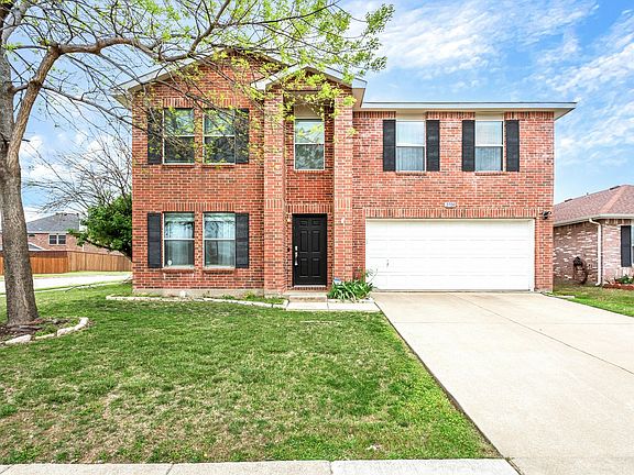 4th image of 2700 Peach Dr