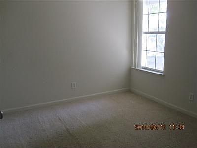 5th image of 2192 Huntington Dr