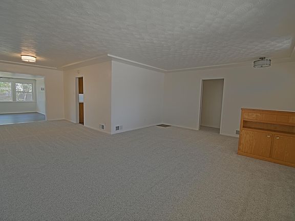 4th image of 1217 Cardenas Dr NE