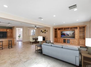 27820 Sunflower Ct, Valencia, CA 91354