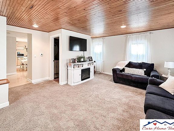 4th image of 2705 Emiline St