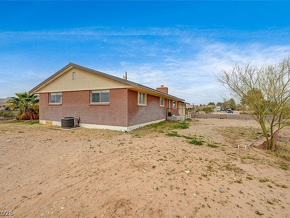 4th image of 4050 Milky Way Cir