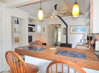 80 3rd St, Newport, RI 02840