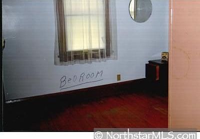 5th image of 1814 Lincoln St NE