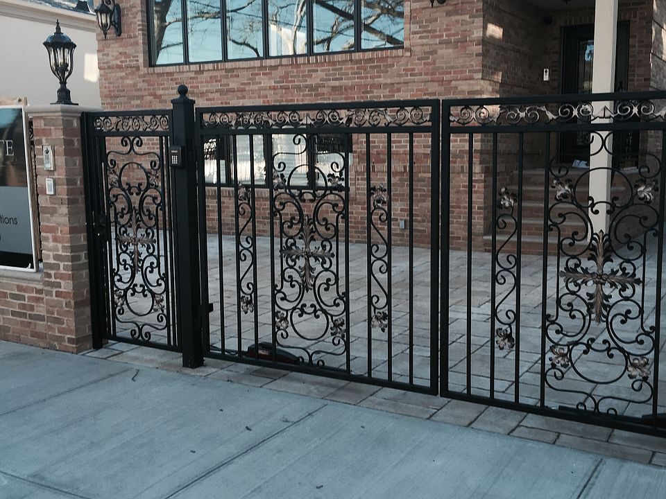 1st image of 2440 East 64th Street