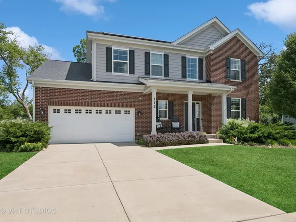 112 Flint Creek Ct, Hawthorn Woods, IL 60047