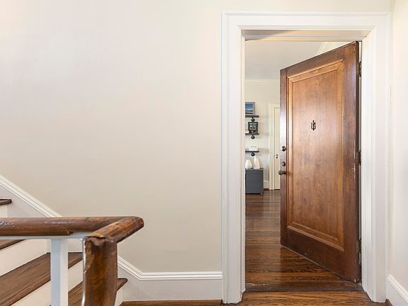 4th image of 3017 Highland Ave S