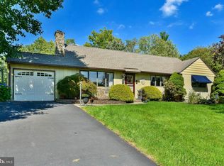 1070 Marie Rd, Jenkintown, PA 19046