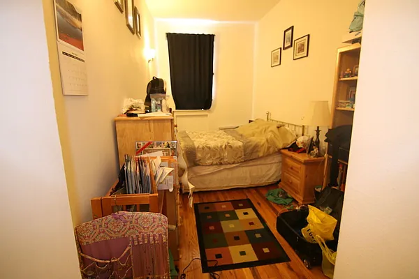 Rented by America Mecca Realty LLC | media 20