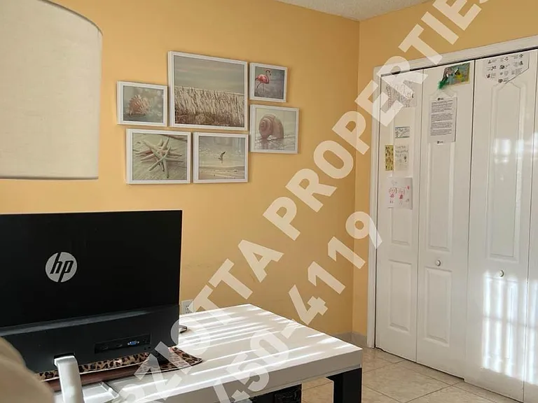 2553 W 76th St #202 — Photo 16