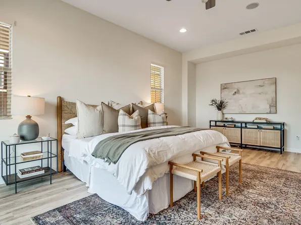 3255 Sitio Tortuga, Carlsbad, CA 92009