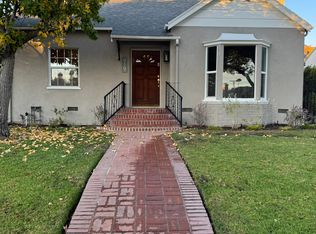 919 Palm Dr, Glendale, CA 91202