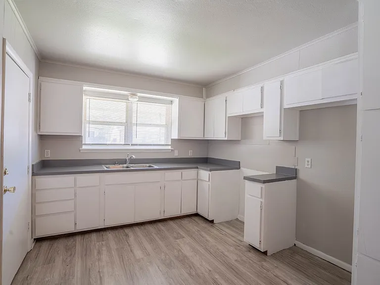 5021 S 85th East Ave — Photo 5