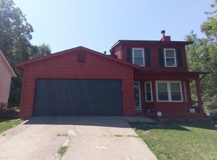 888 Country Glen Dr, Imperial, MO 63052