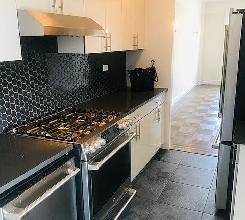 4th image of 207 W 106th St APT 10E
