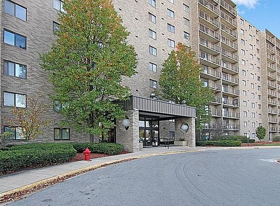 2nd image of 6340 Americana Dr APT 510