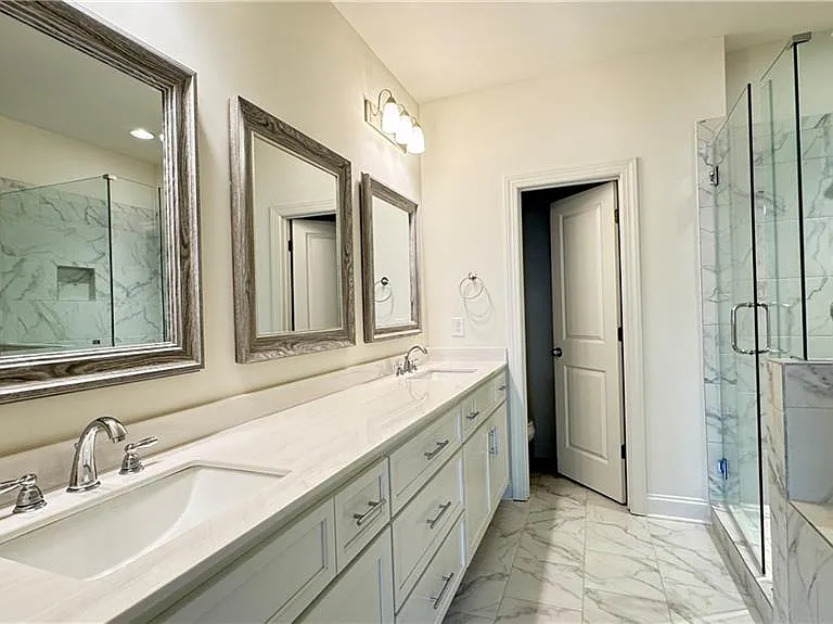227 Nash St — Photo 36