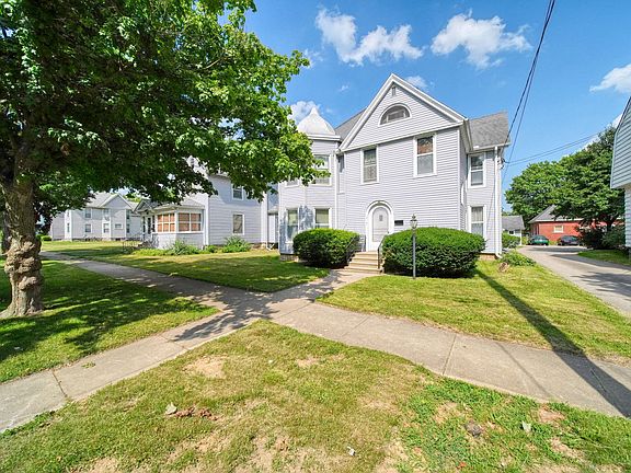 5th image of 615 2nd St