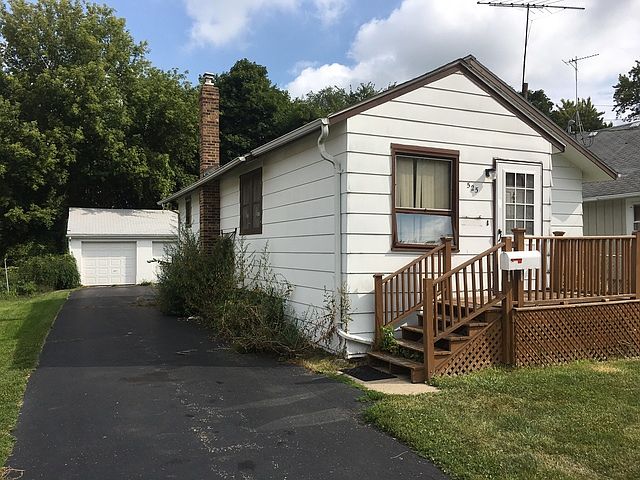 2nd image of 525 E Judd St