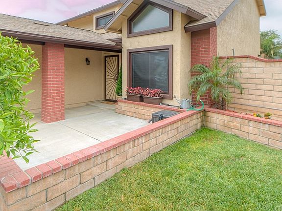 3rd image of 2489 Cheryle Ct