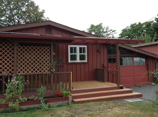 1680 Acorn Park St, Eugene, OR 97402