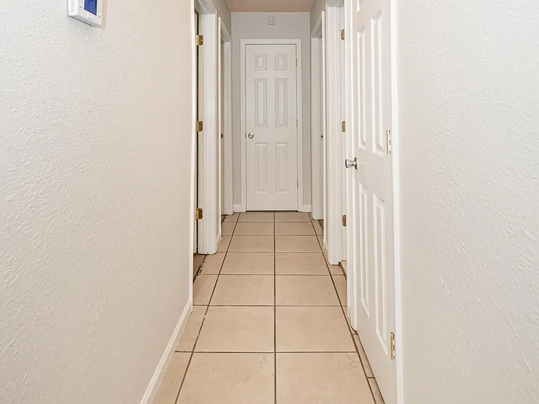 2840 Gardendale Ave — Photo 25