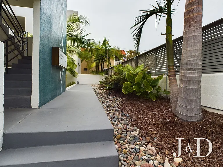 Newly Renovated Units Near the Beach with Parking — Photo 26